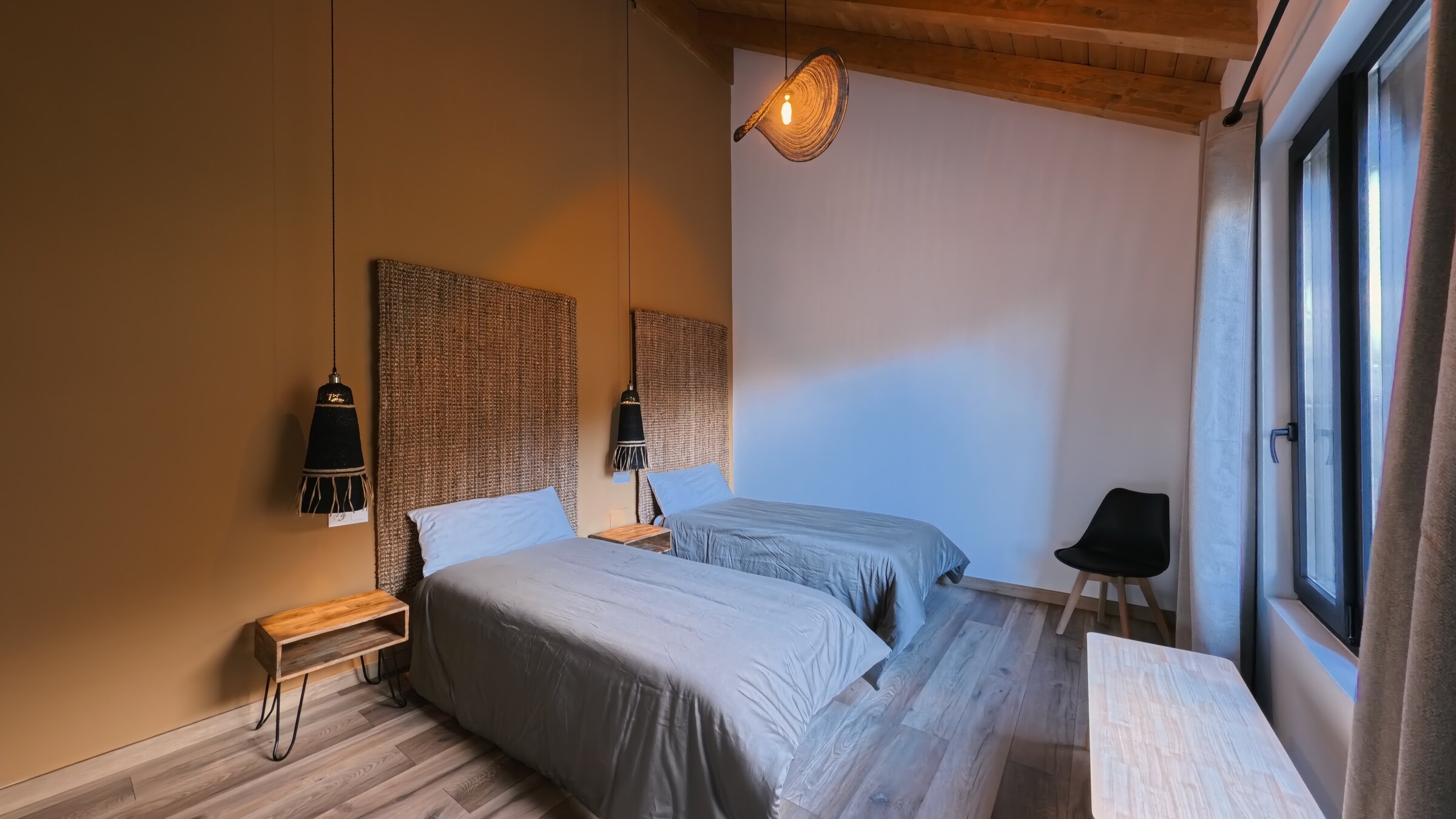 Segundo dormitorio de Casa Teleno, vista alternativa