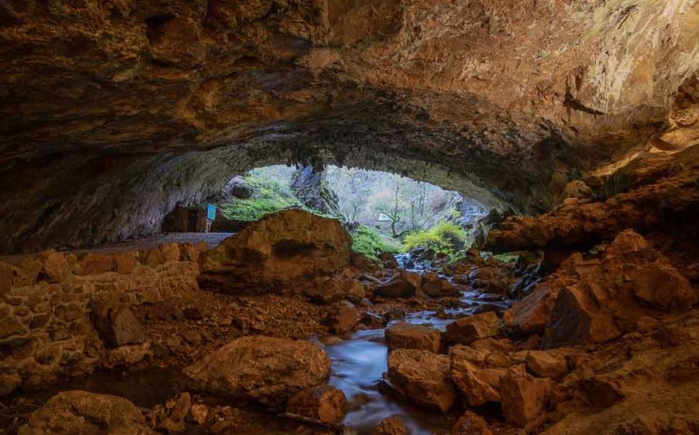 cueva de valporquero